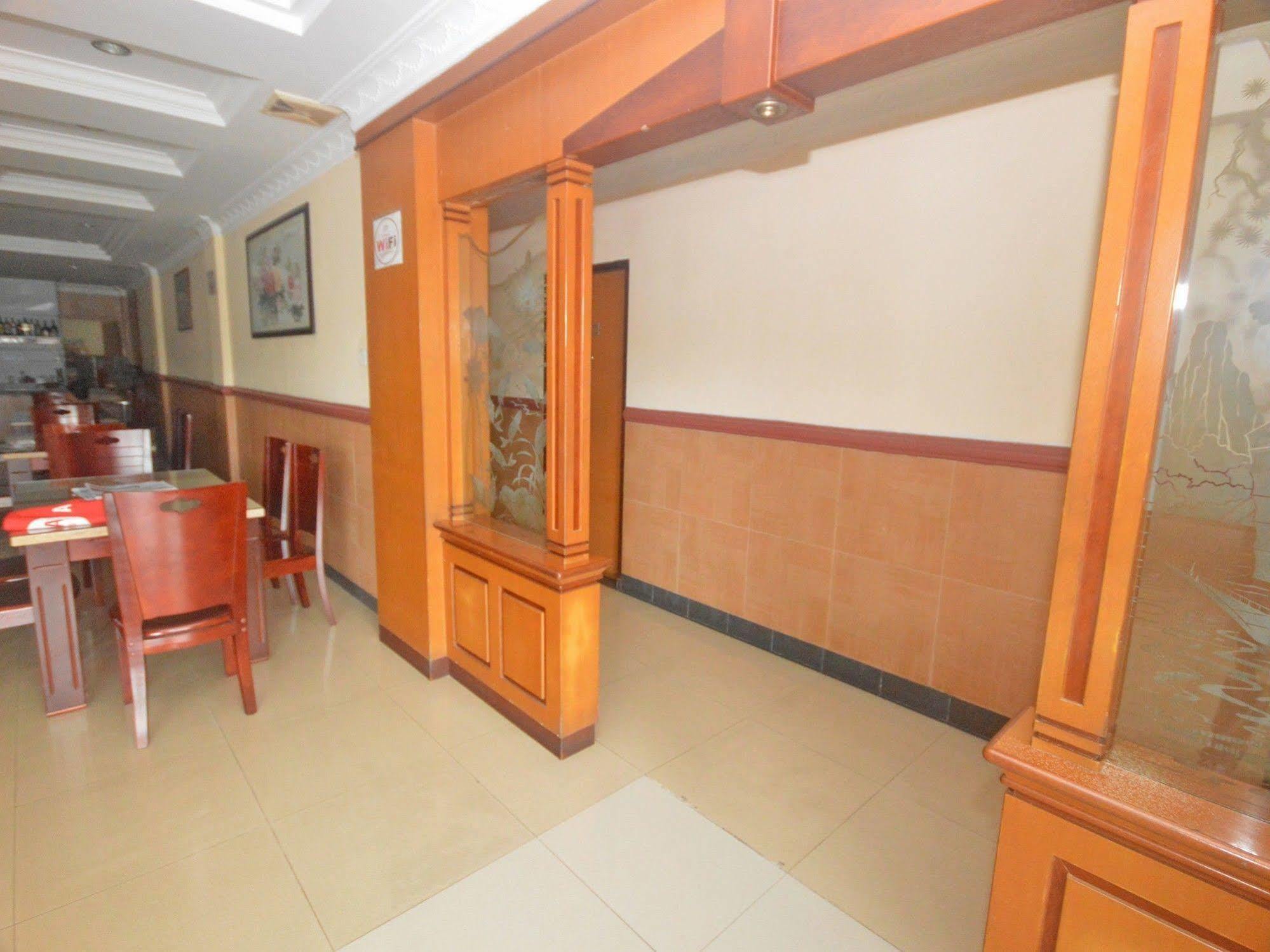 Nida Rooms Nagoya Business Center Batam Esterno foto