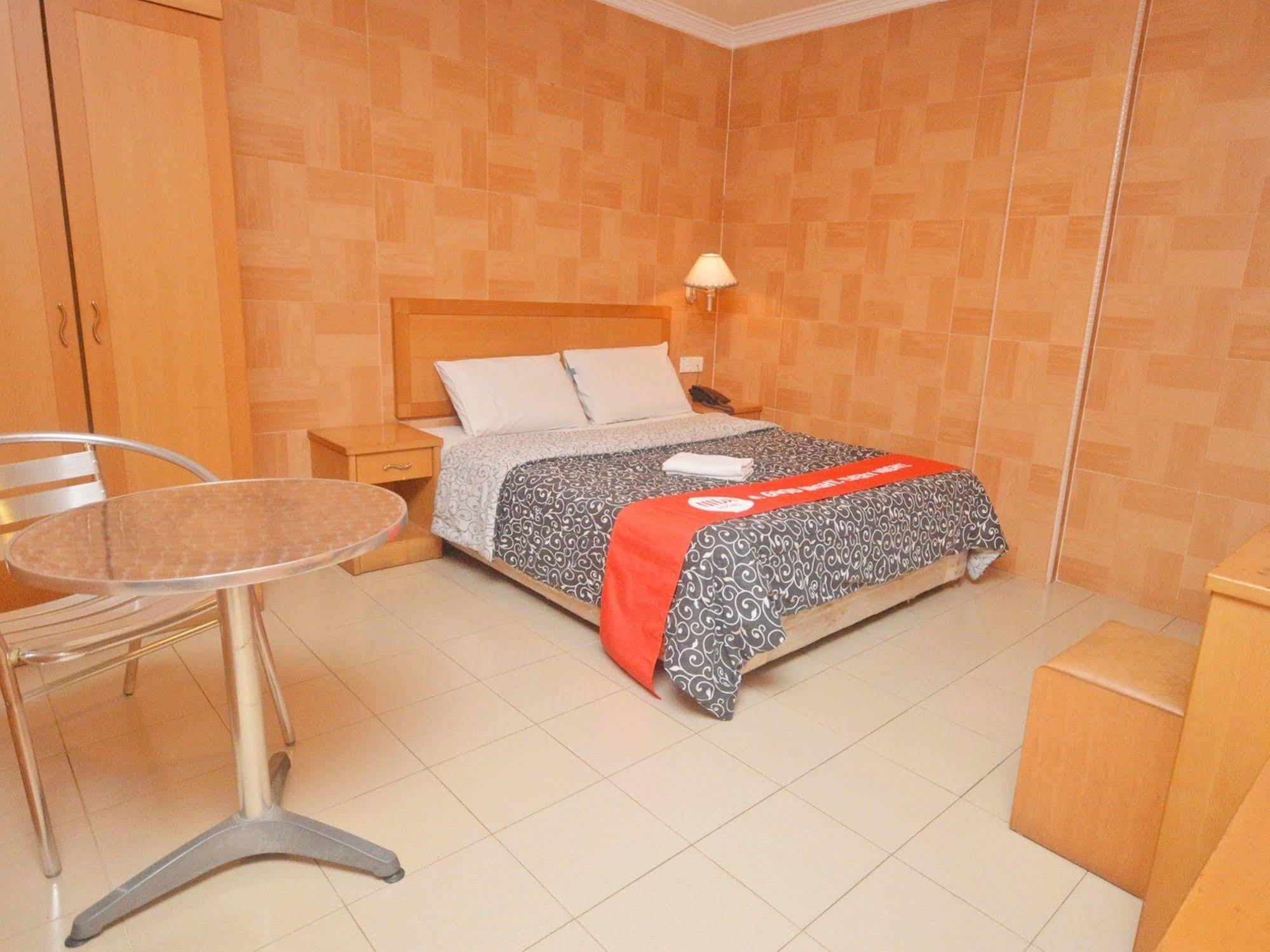 Nida Rooms Nagoya Business Center Batam Esterno foto