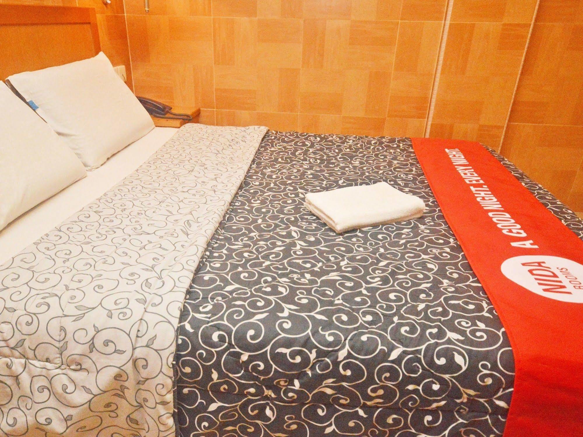 Nida Rooms Nagoya Business Center Batam Esterno foto
